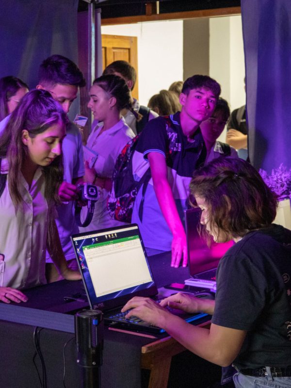 Misiones Diseña, Punto MiDi, San Vicente